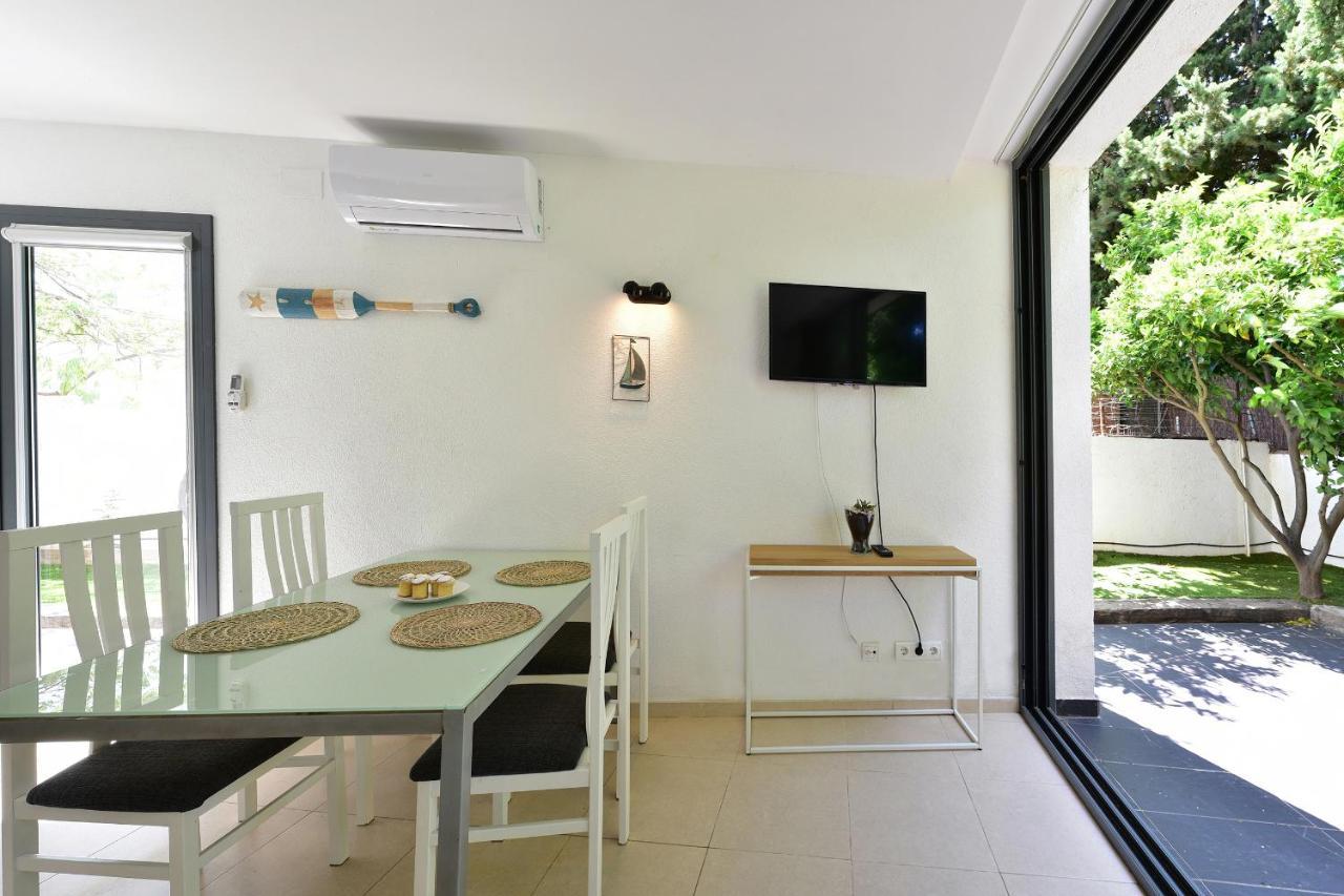 Apartamento Luminoso En El Centro De Cadaqués Εξωτερικό φωτογραφία